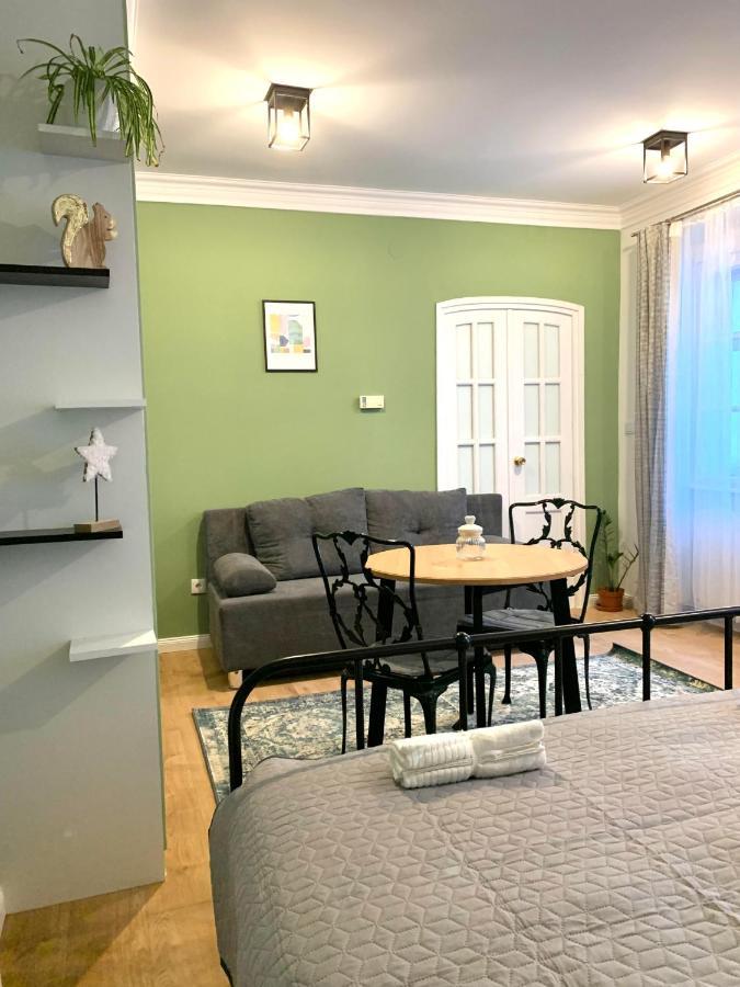 Fidelissima Apartman Sopron Exterior photo
